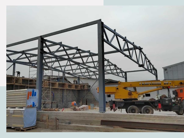 Строительство цехов в Гусе-Хрустальном