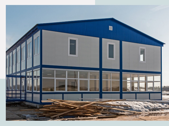 Строительство магазинов в Гусе-Хрустальном