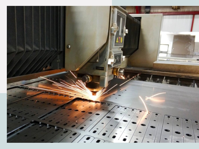 Лазерная резка металла в Гусе-Хрустальном от 642 руб.